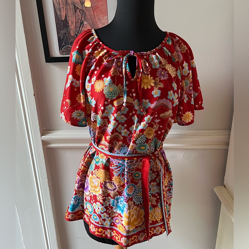 Vintage 70’s Blouse, Red Mum print, S/M